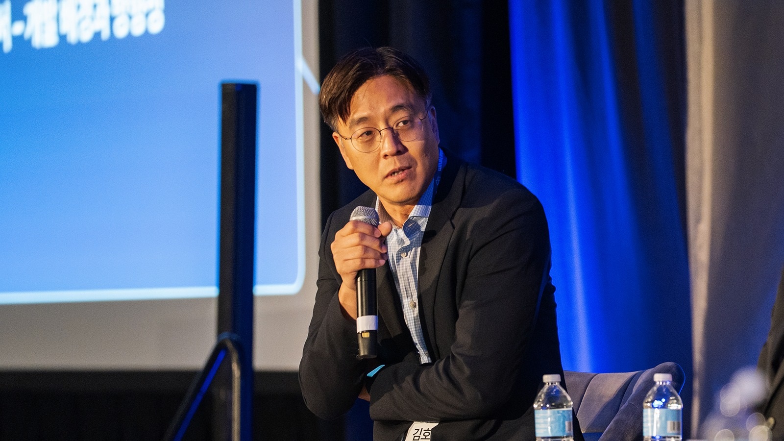 ▲ 발언 중인 김호식 부사장(Memory Systems Research 담당)